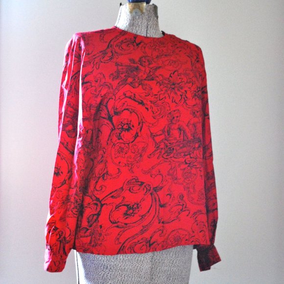 100% Silk Red Cherub patterned Blouse - Picture 5 of 7